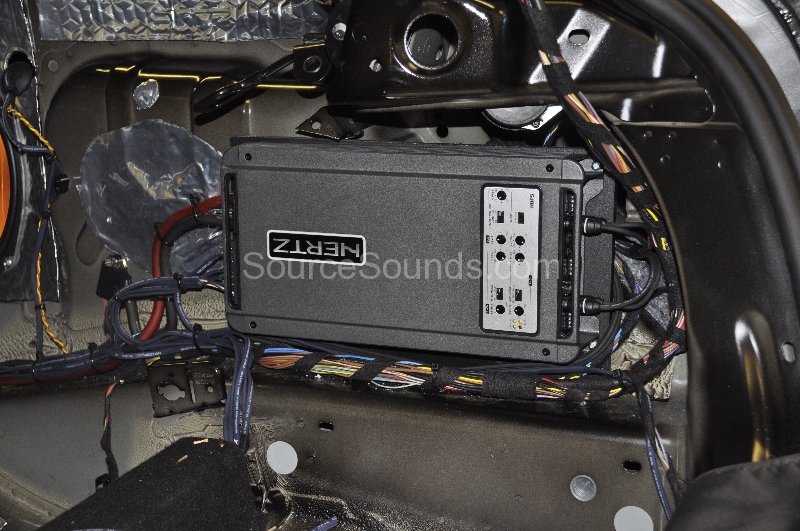 bmw-mini-cooper-2010-audio-upgrade-020