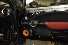 bmw-mini-cooper-2010-audio-upgrade-012