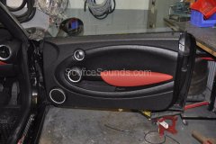 bmw-mini-cooper-2010-audio-upgrade-015