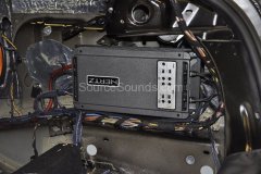 bmw-mini-cooper-2010-audio-upgrade-020