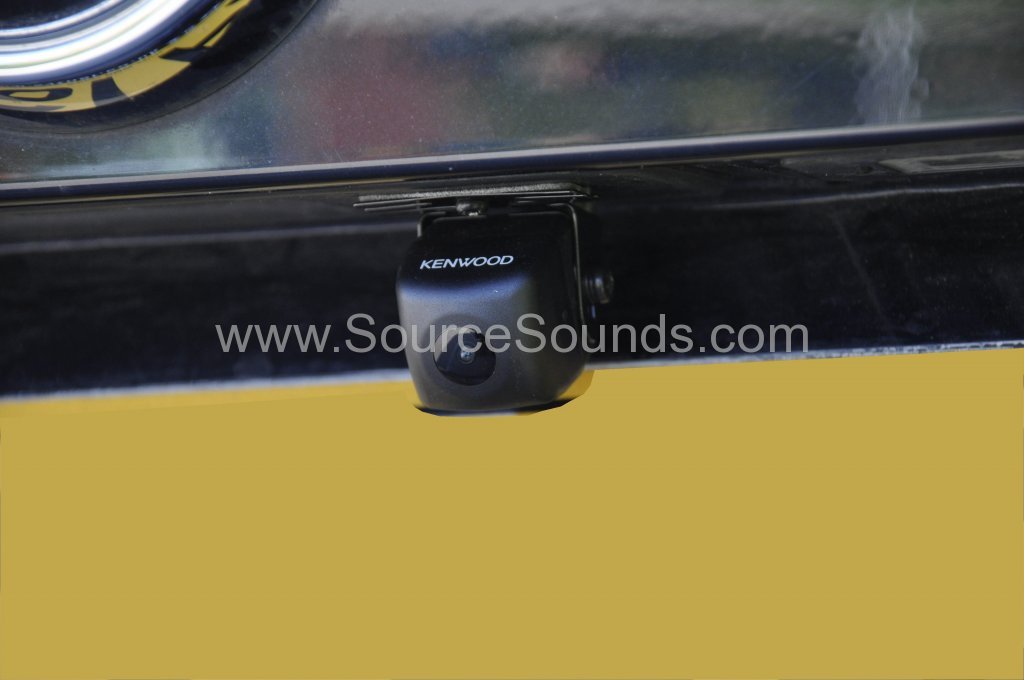 BMW x3 2011 reverse camera upgrade 004