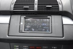 BMW x5 2005 DAB upgrade 006
