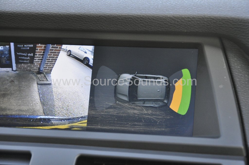BMW X5 2010 reverse camera upgrade 007