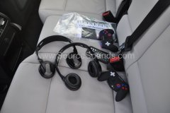 BMW X5 2010 rosen headrest upgrade 011