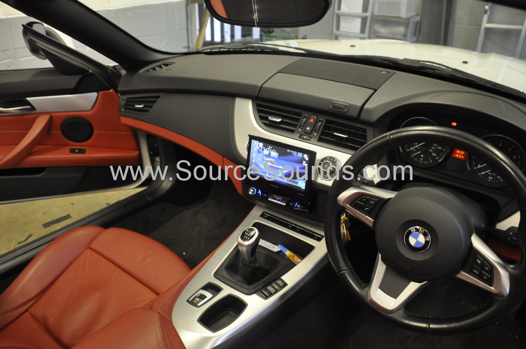 BMW Z4 2010 navigation upgrade 005