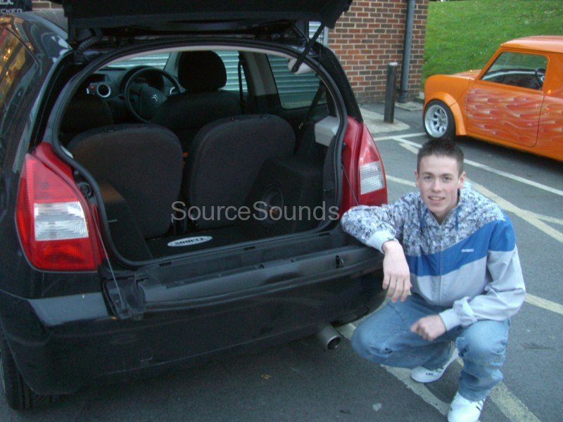 Citroen_C2_matt_Car_Audio_Sheffield_Source_Sounds10
