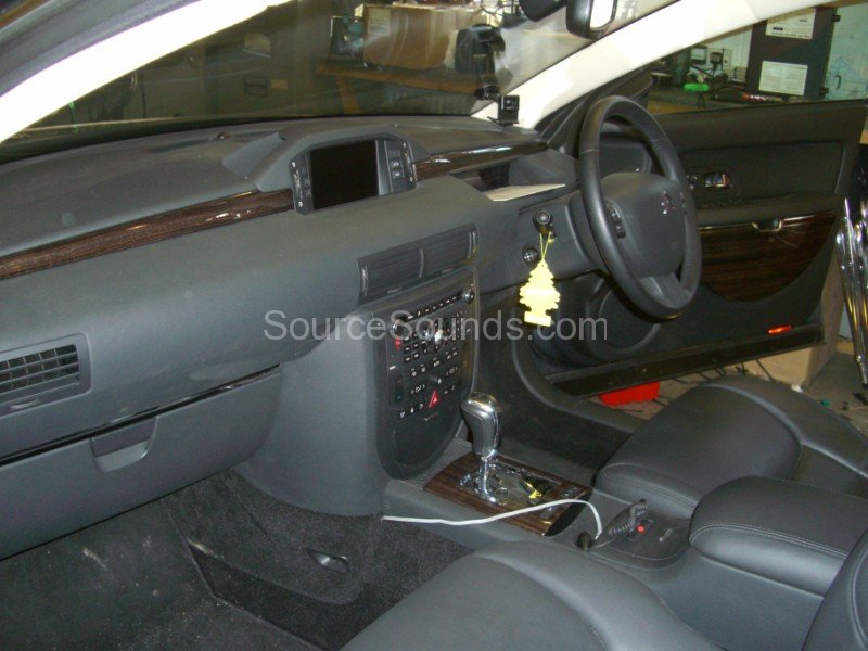 Citroen_C6_Neil_McGee_Car_Audio_Sheffield_Source_Sounds10