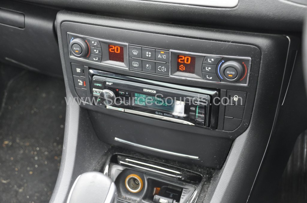 Citroen C5 2009 DAB stereo upgrade 002