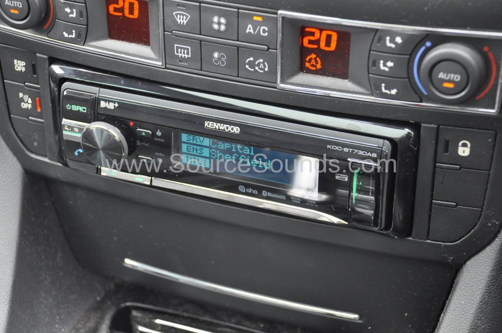 Citroen C5 2009 DAB stereo upgrade 003