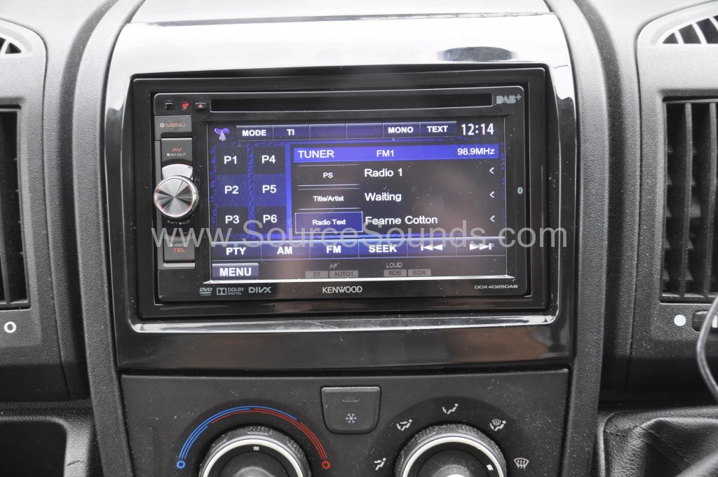 Citroen Relay 2011 DAB upgrade 007