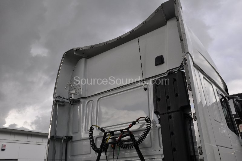 daf-truck-tv-screen-upgrade-002
