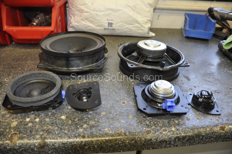 ferrari-458-spyder-audio-upgrade-003