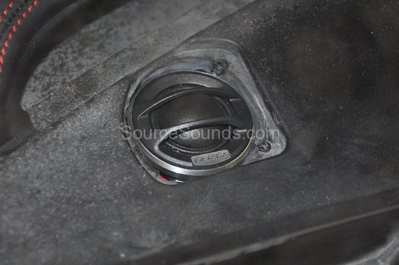 ferrari-458-spyder-audio-upgrade-009