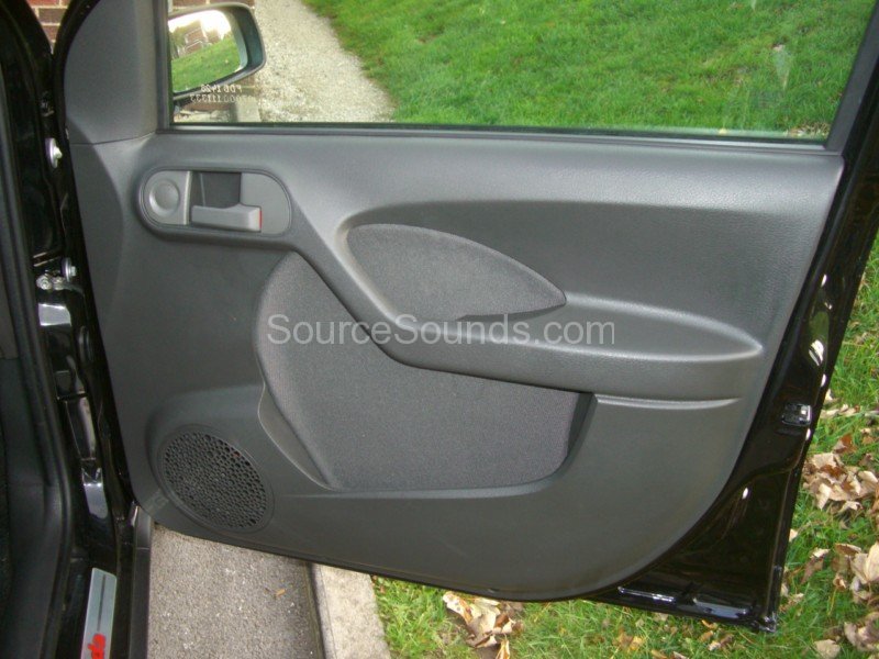 Fiat_Panda_Paulresizedfield_Source_Sounds221