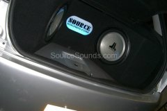 ford-fiesta-2005-boot-install-002