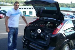 Ford_Focus_ST_chrisresized_Car_Audio_Sheffield_Source_Sounds37