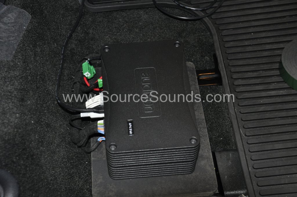 Ford F150 Raptor 2014 audio upgrade 005