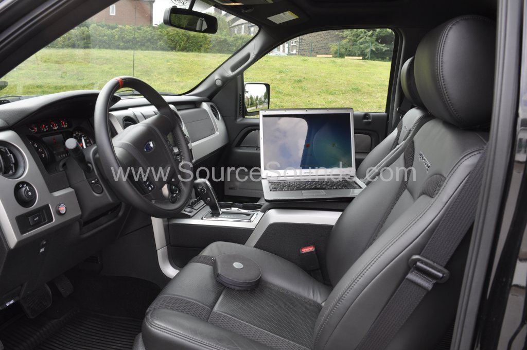 Ford F150 Raptor 2014 audio upgrade 012