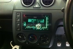 ford-fiesta-2003-stereo-003