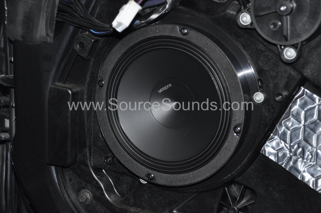 Ford Fiesta 2009 audio upgrade 008