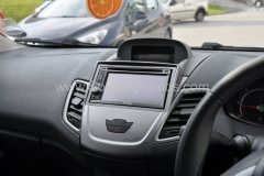 Ford Fiesta 2010 screen upgrade 004