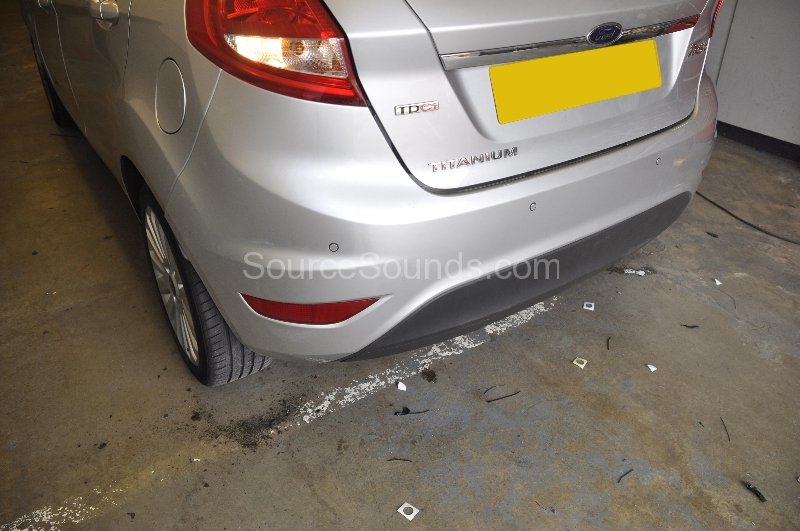 ford-fiesta-2012-reverse-sensors-006