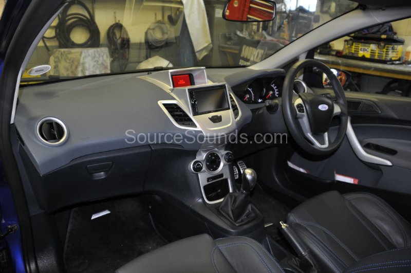 ford-fiesta-st-2011-double-din-screen-upgrade-003 ford-fiesta-st-2011-double-din-screen-upgrade-003