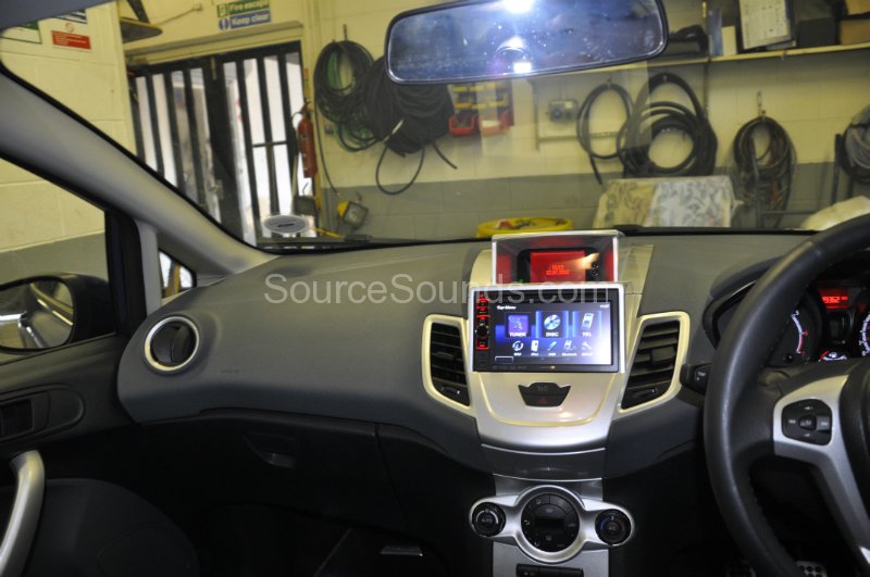 ford-fiesta-st-2011-double-din-screen-upgrade-009 ford-fiesta-st-2011-double-din-screen-upgrade-009