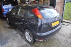 Ford Focus 2001 stereo upgrade 002