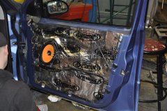 ford-focus-2002-sound-deadening-008