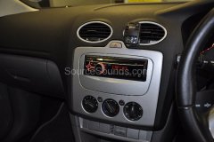 ford-focus-2008-stereo-upgrade-005