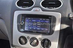 Ford Focus DAB screen upgrade 004