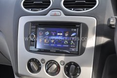Ford Focus DAB screen upgrade 005