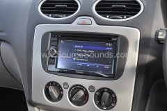 Ford Focus DAB screen upgrade 006