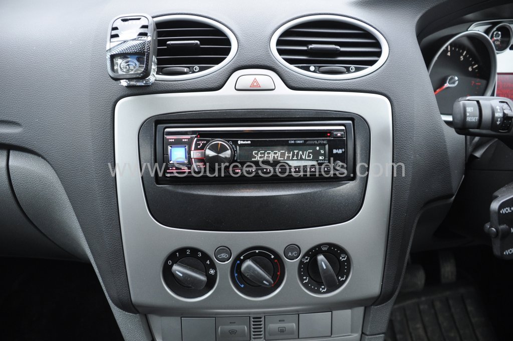 Ford Focus 2010 DAB stereo upgrade 006