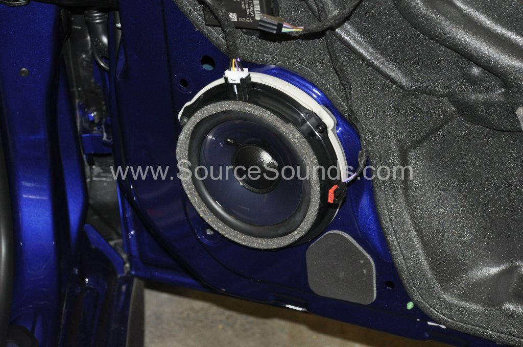 Ford Focus ST 2015 speaker upgrade 004.JPG