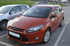 Ford Focus Titanium 2011 flush parking sensors 001