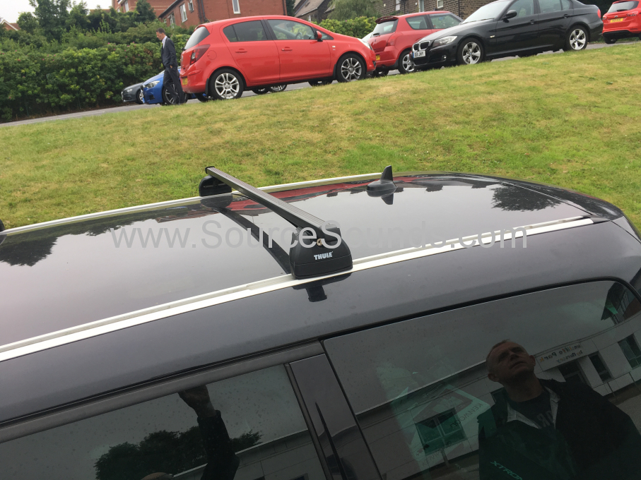 Ford Galaxy 2006 DAB upgrade with sharkfin 003