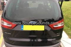 Ford Galaxy 2006 DAB upgrade with sharkfin 002