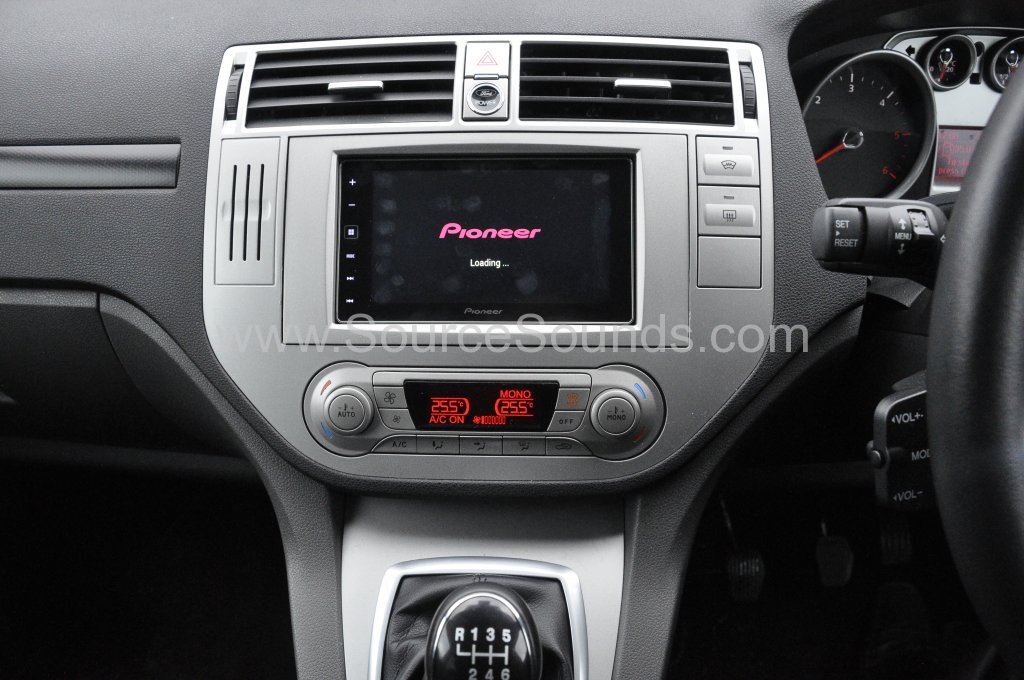 Ford Kuga 2011 screen upgrade 006