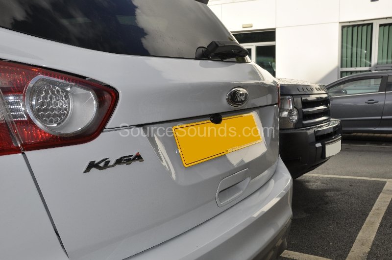 ford-kuga-2012-reverse-camera-upgrade-004 ford-kuga-2012-reverse-camera-upgrade-004