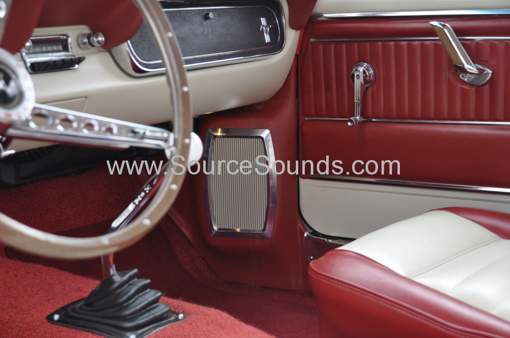 Ford Mustang 1966 audio upgrade 011
