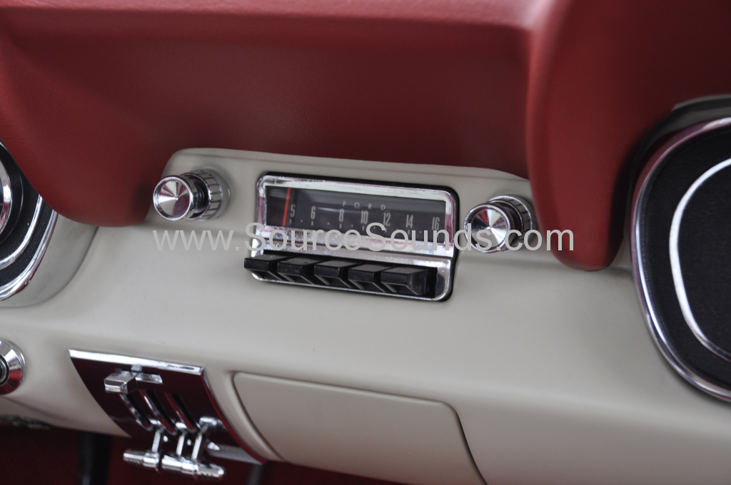 Ford Mustang 1966 audio upgrade 014