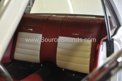 Ford Mustang 1966 audio upgrade 006