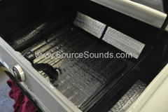 Ford Mustang 1966 audio upgrade 015