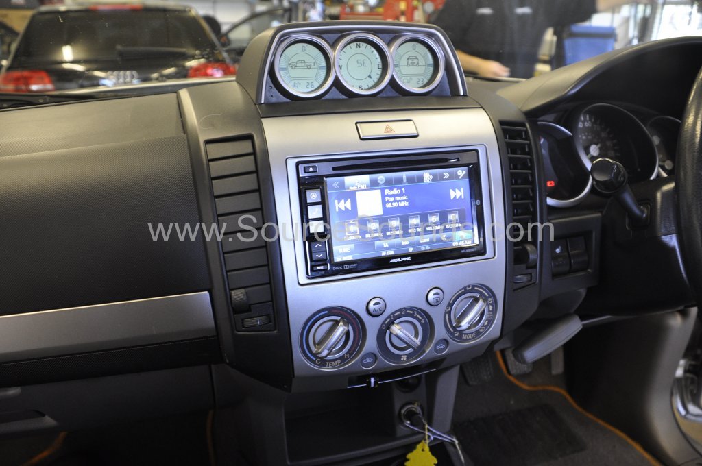 Ford Ranger 2008 navigation upgrade 010