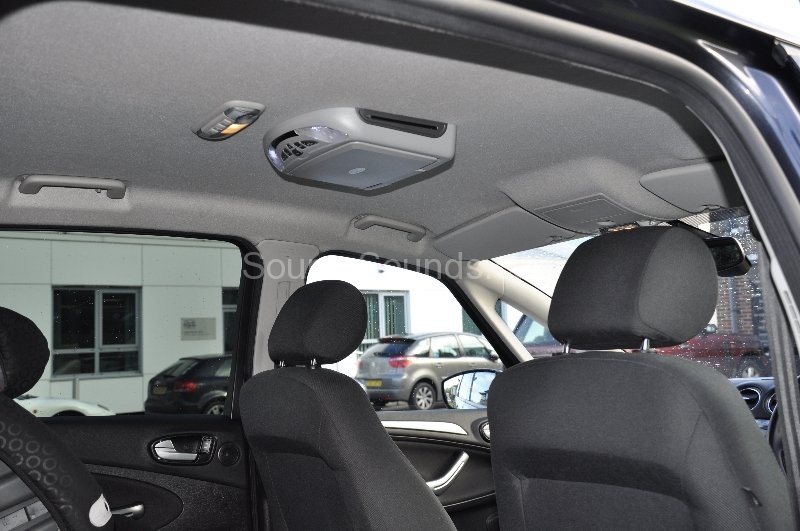 ford-s-max-2009-dvd-roof-screen-upgrade-003 ford-s-max-2009-dvd-roof-screen-upgrade-003