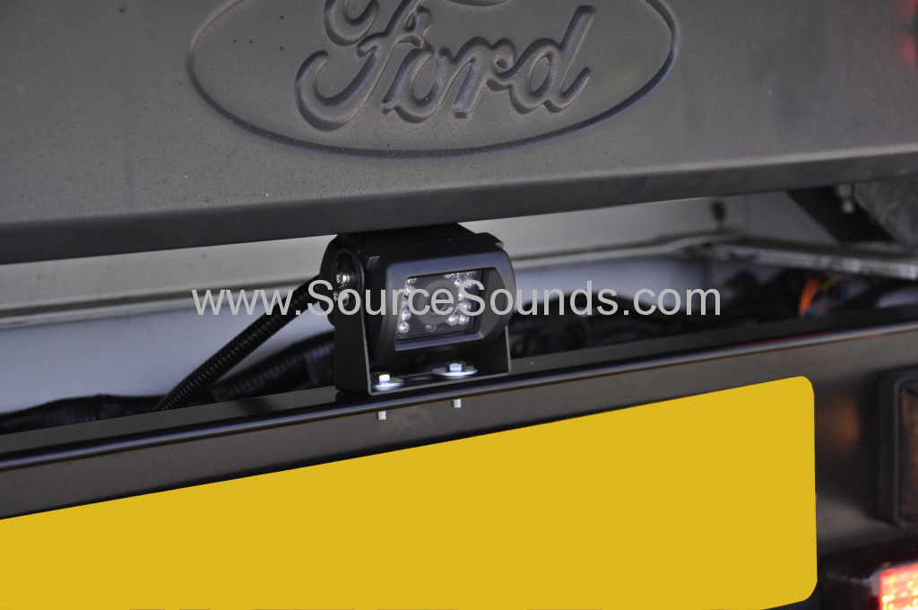 Ford Transit Tipper 2014 reveres camera and TV 003