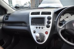 honda-civic-2005-dd-screen-upgrade-002