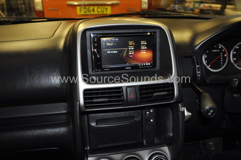 Honda CRv 2002 navigation upgrade 003